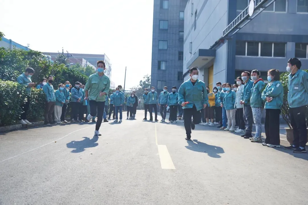 接力奋战 硬核竞速 ！诺瓦特伦趣味运动会迎来第三个比赛日