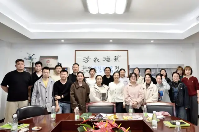 书香致远 阅伴成长 | 诺瓦特伦首届阅读分享会圆满成功！